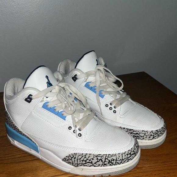 Jordan 3 University Blue - Picture 7 of 9